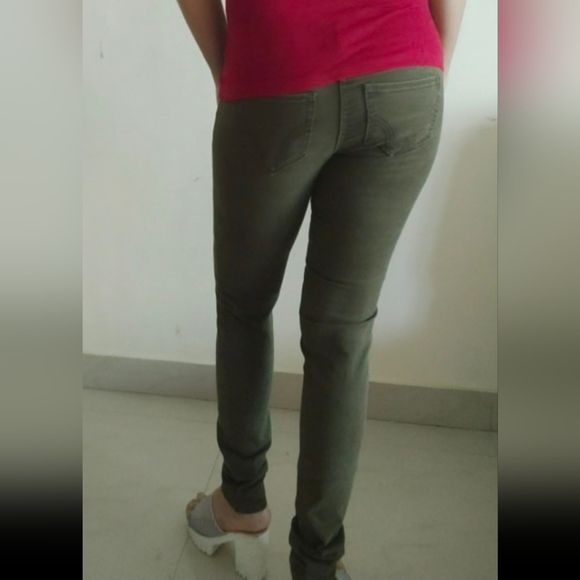 Holister jeans - Picture 4 of 10